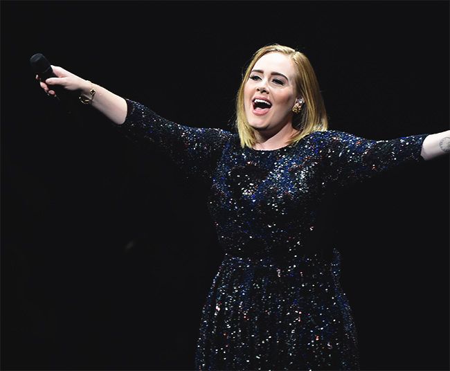 La cantante Adele en un concierto en Philadelphia