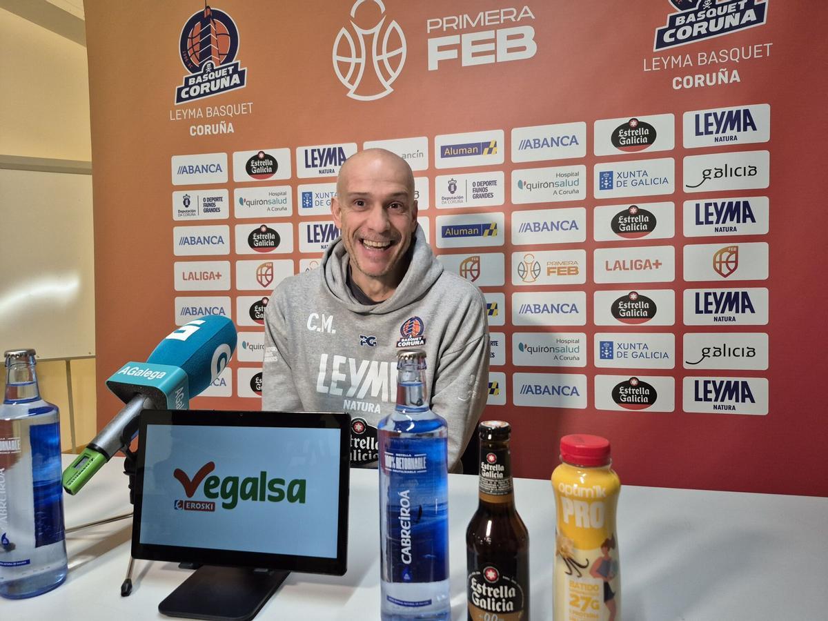 Carles Marco, en una rueda de prensa en el Palacio de Riazor
