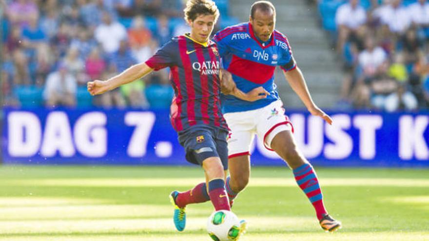 Sergi Roberto y Daniel Braaten durante el partido