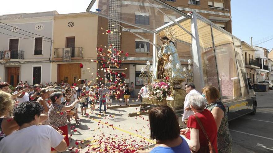 La Virgen Peregrina se despidió del Camp de Morvedre