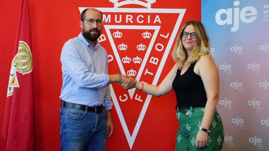 AJE Y EL CLUB DE EMPRESA DEL REAL MURCIA HARÁN cafés - networking PARA INTERCAMBIAR IDEAS EMPRESARIALES