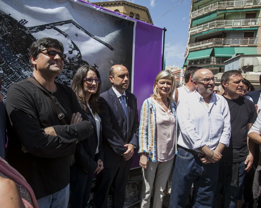 Homenaje a las víctimas del bombardeo del Mercado