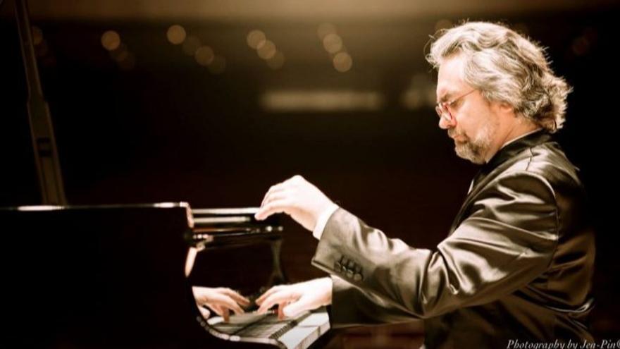 Consigue una invitación para el concierto de Konstantin Scherbakov en el Teatro Filarmónica el 6 de junio