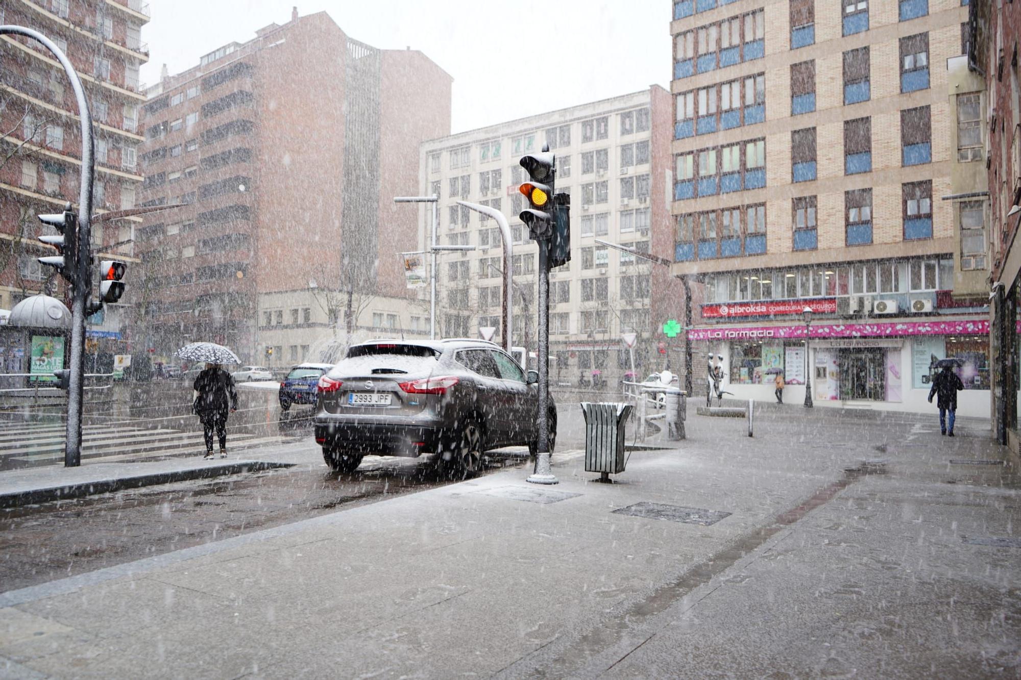 GALERÍA | Las mejores imágenes de la nieve en Zamora capital