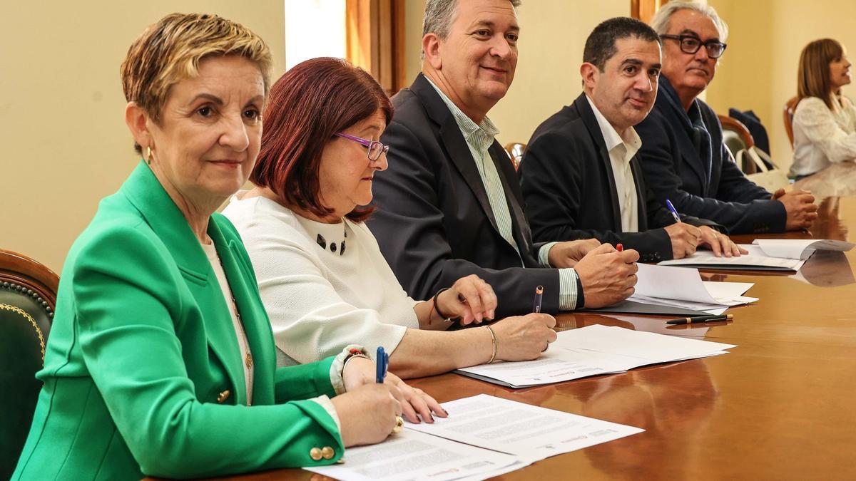 La Generalitat mantiene que el polígono en La Canal es viable pese a los informes en contra