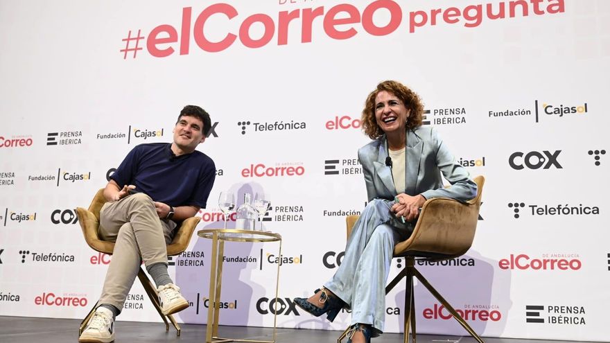 María Jesús Montero a Rancio: &quot;Yo quiero recuperar la caseta de la feria&quot;