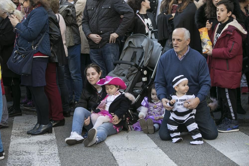 Oviedo celebra su Antroxu