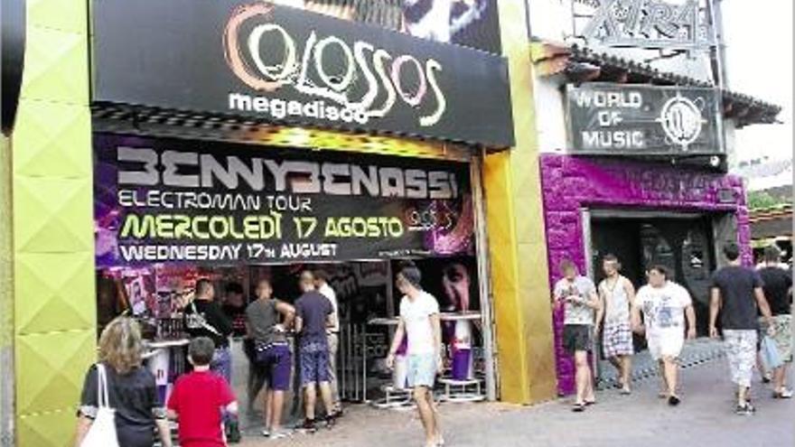 Una de les discoteques que va ser clausurada l&#039;estiu passat després dels aldarulls que va patir la localitat.