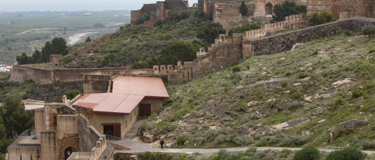 Vista del Castillo de Sagunt. | DANIEL TORTAJADA