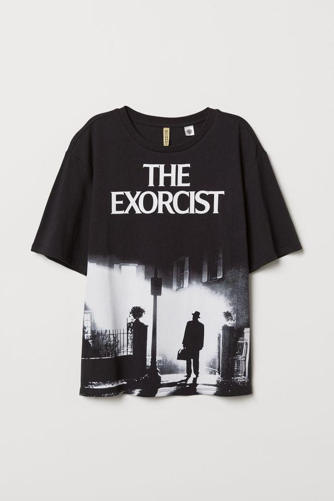 Camiseta de 'El exorcista' de H&M. (Precio: 9, 99 euros)