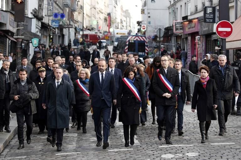 Francia homenajea a las víctimas del 13-N