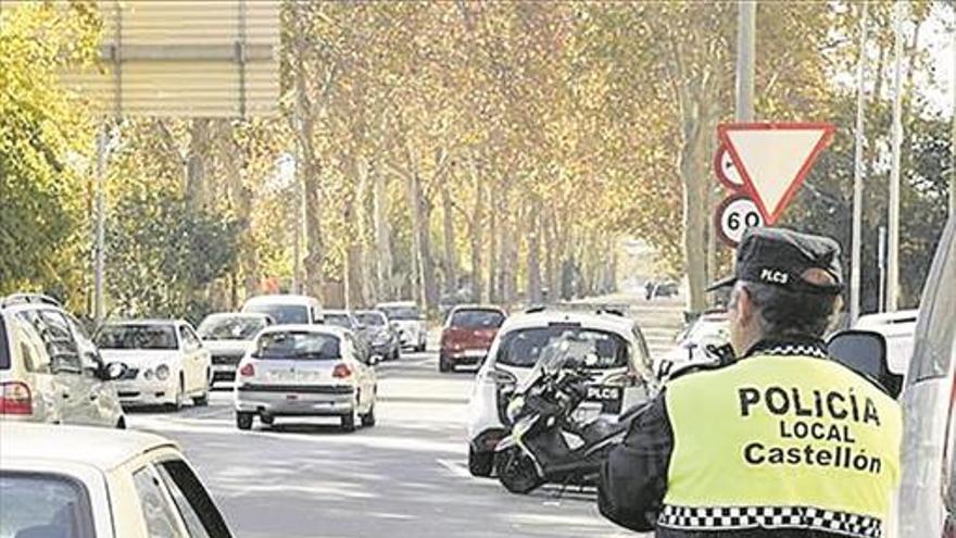 Detenidos en el centro de Castellón tras una huida ‘kamikaze’ en moto