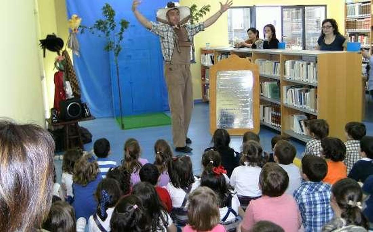 El colegio de Riomaior en Vilaboa dedica a los alimentos la XIX Semana Cultural do Día das Letras