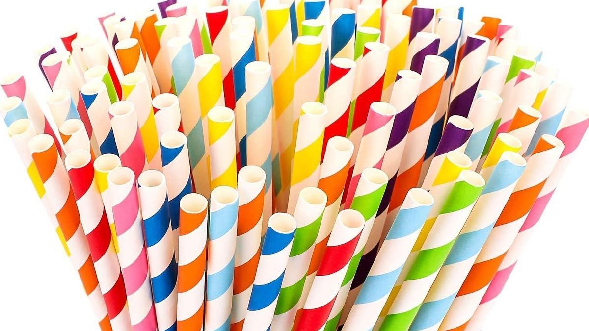 Las pajitas de papel contienen químicos tóxicos, según un estudio
