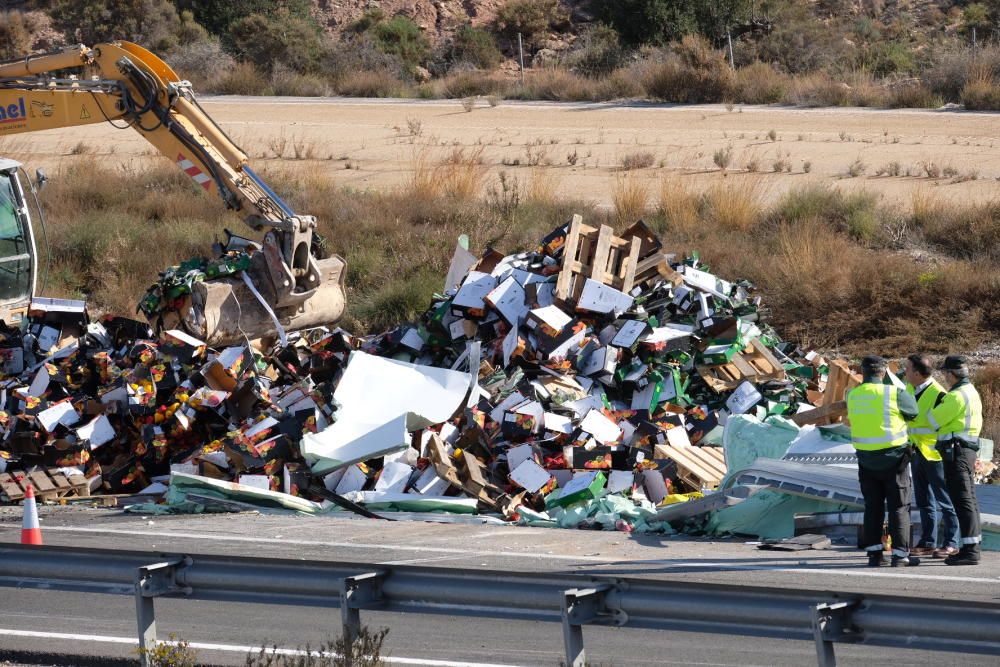 Un accidente en la A-31 colapsa la autovía en dirección Alicante-Madrid