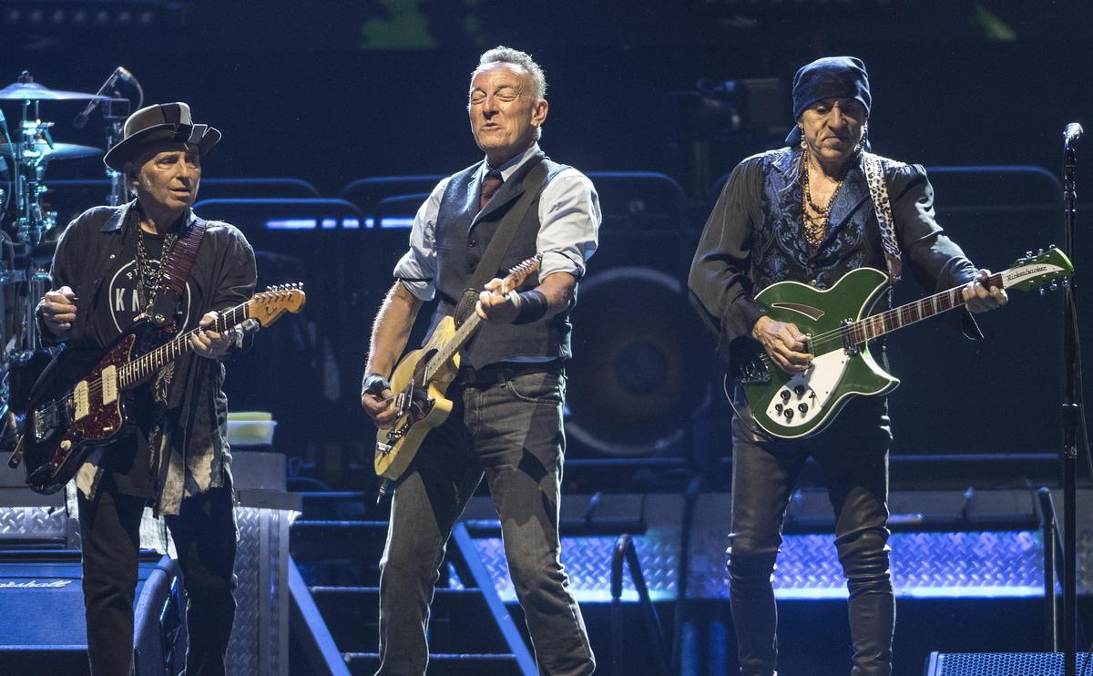 Último concierto de Bruce Springsteen con la E Street Band en el Estadi Olímpic