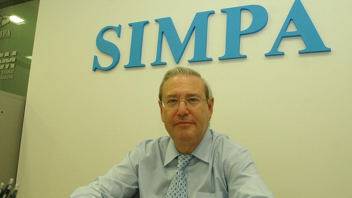 José Luis Sánchez Barbero, en 2006, en la sede del SIMPA.