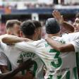 Resumen, goles y highlights del Osasuna 0 - 2 Betis de la jornada 34 de LaLiga EA Sports