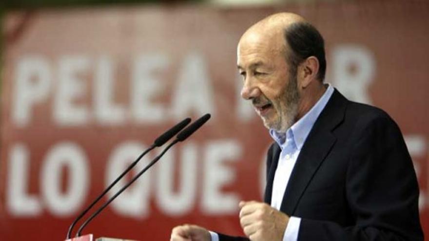 Rubalcaba: "Aznar es el ventrílocuo de Rajoy"