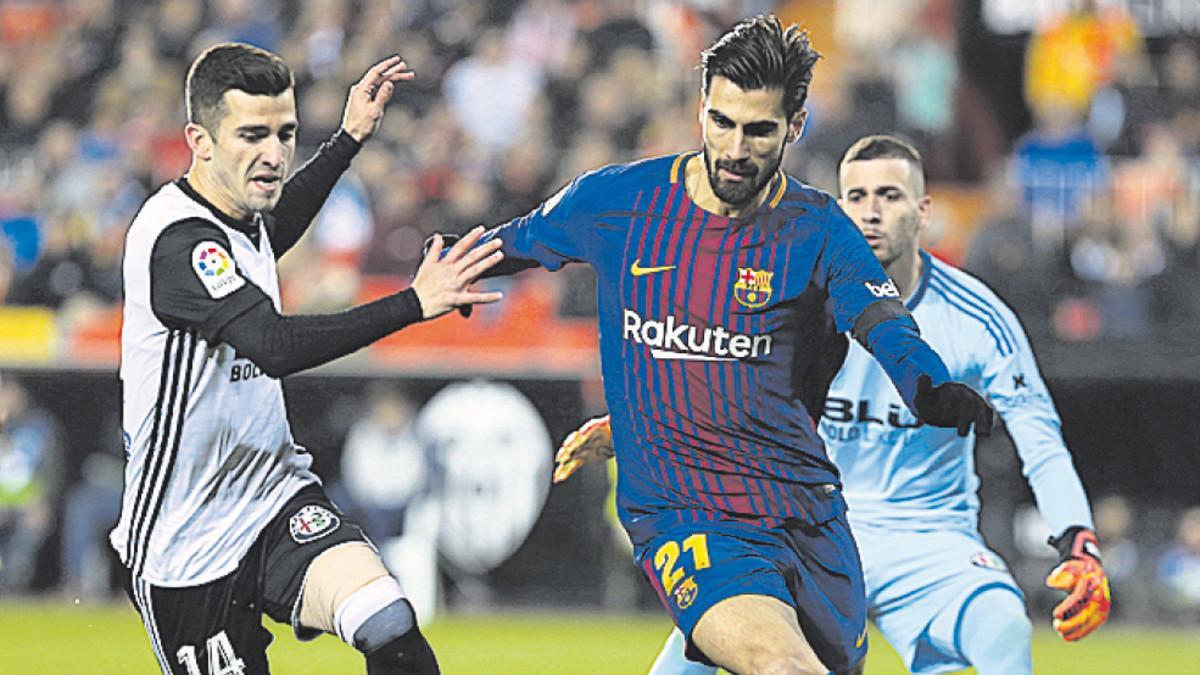 André Gomes puede hacer el camino de regreso a Valencia después de dos temporadas vestido de azulgrana