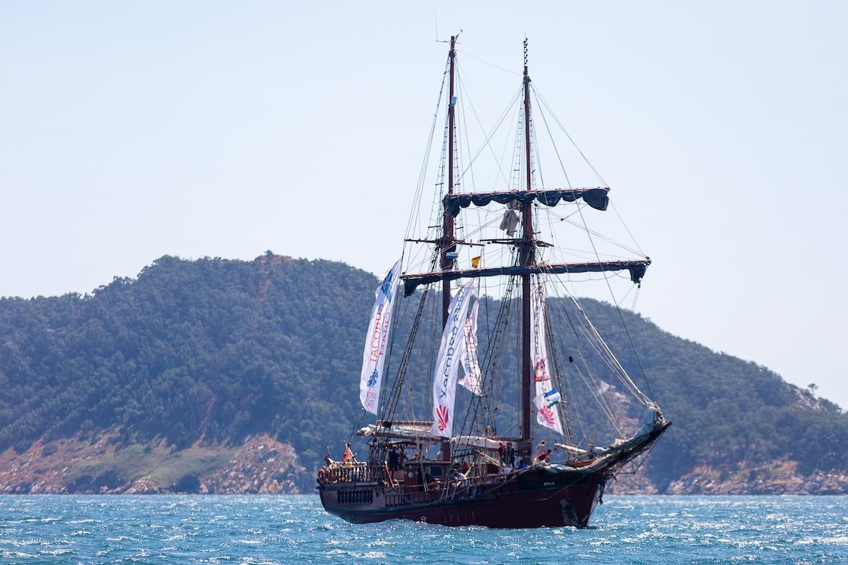 La Iacobus Maris arriba en Vigo