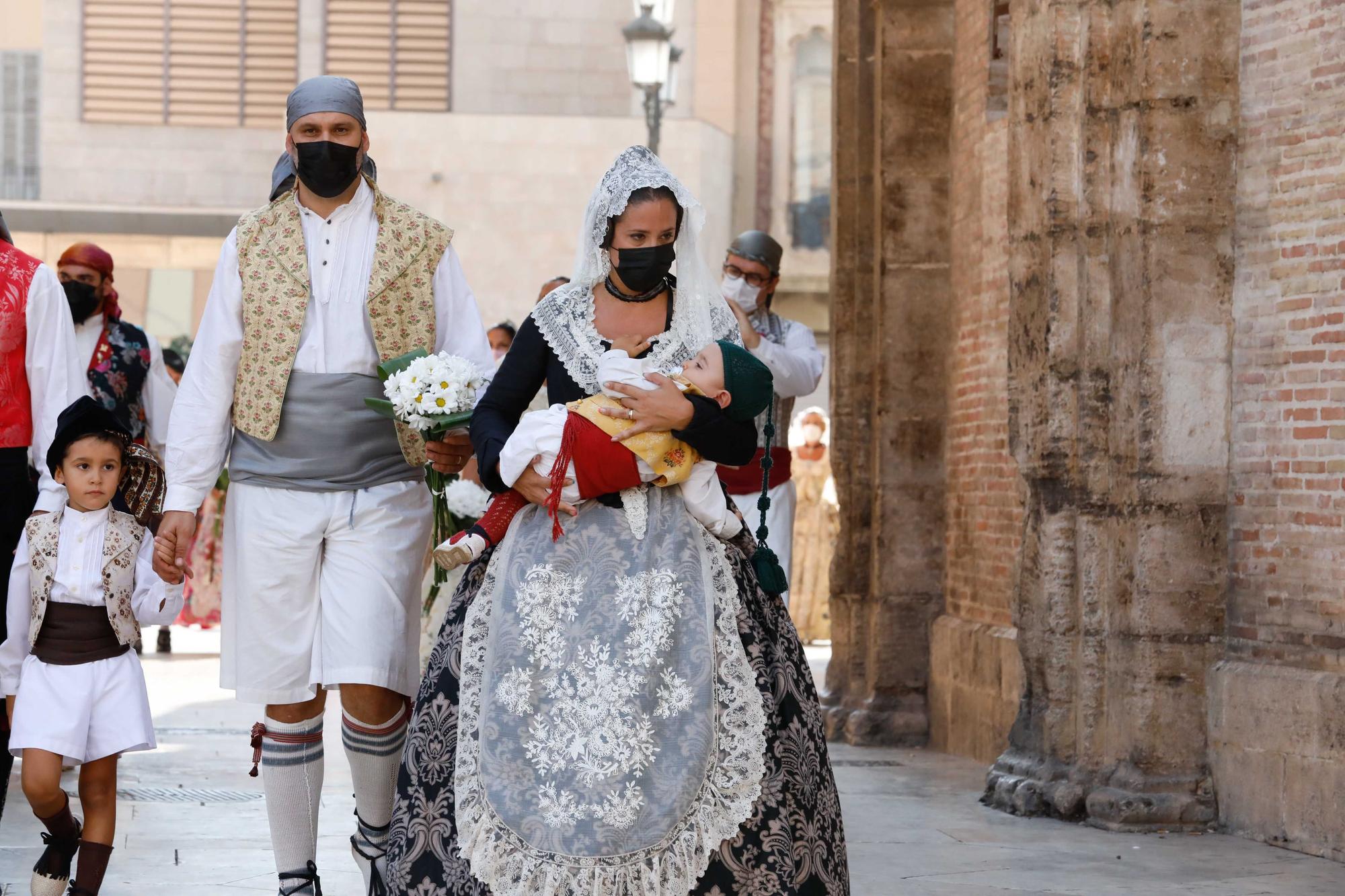 Búscate en el segundo día de Ofrenda por las calles del Mar y Avellanas (entre las 11.00 y 12.00 horas)