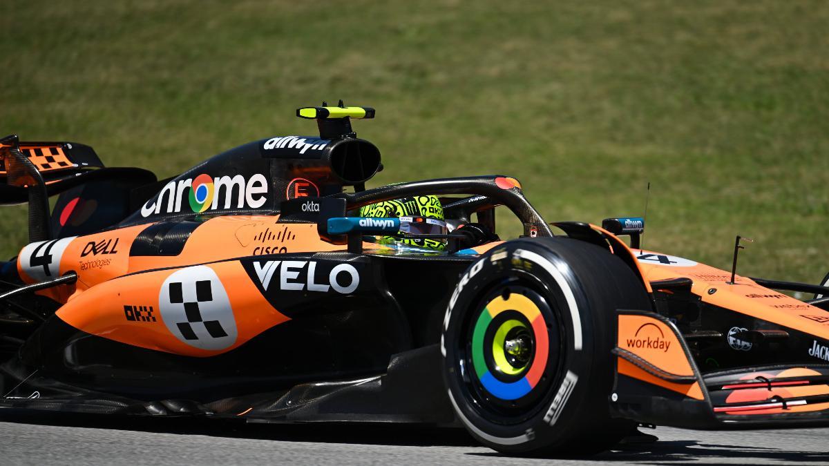 El McLaren de Norris, con nueva decoración en Barcelona