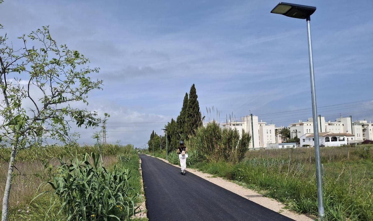 El nuevo firme de la Vía Verde de Dénia