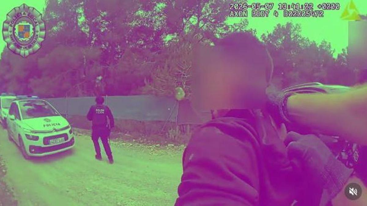 Captura del vídeo de la Policía Local de Sant Josep.
