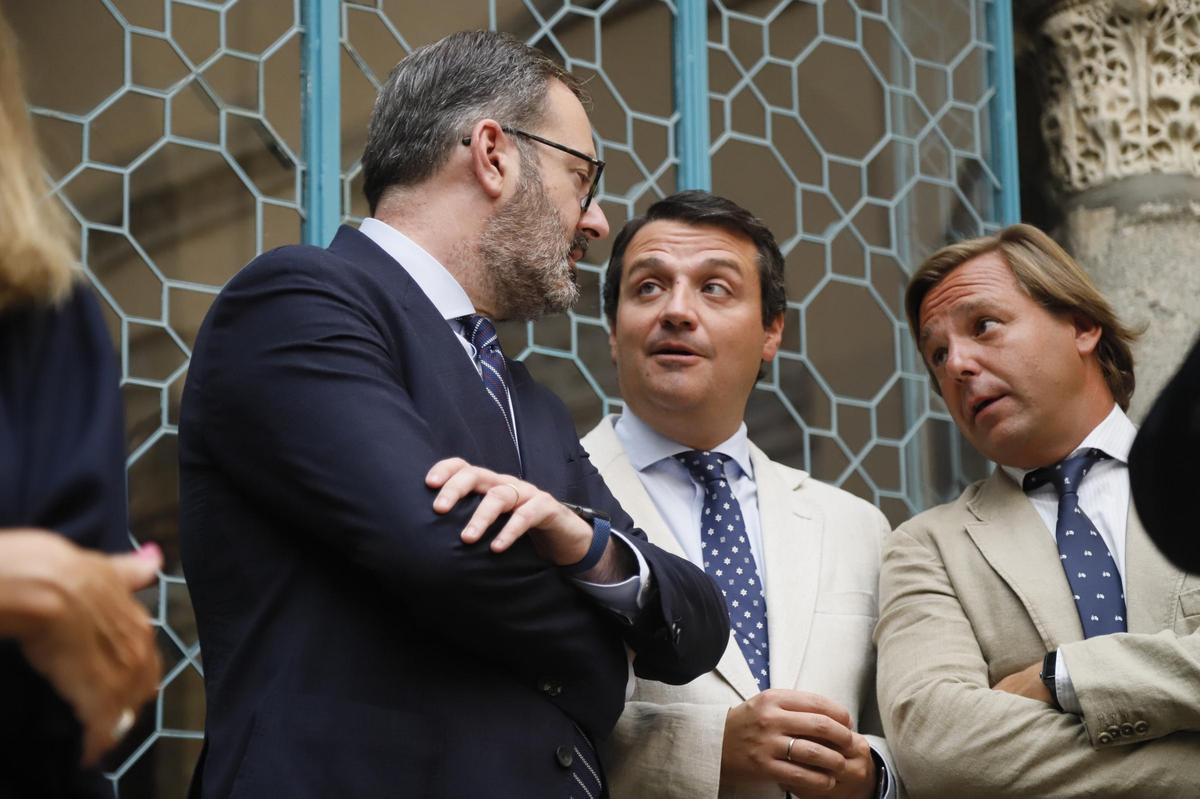 Adolfo Molina, José María Bellido y Antonio Repullo.