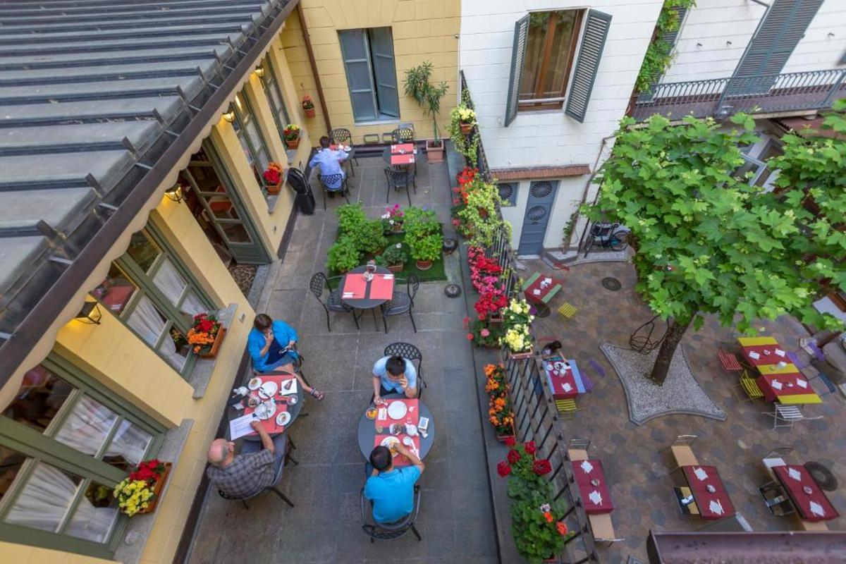 Un aspecto del Hotel Roma, en Turín, donde Cesare Pavese acabó con su vida.