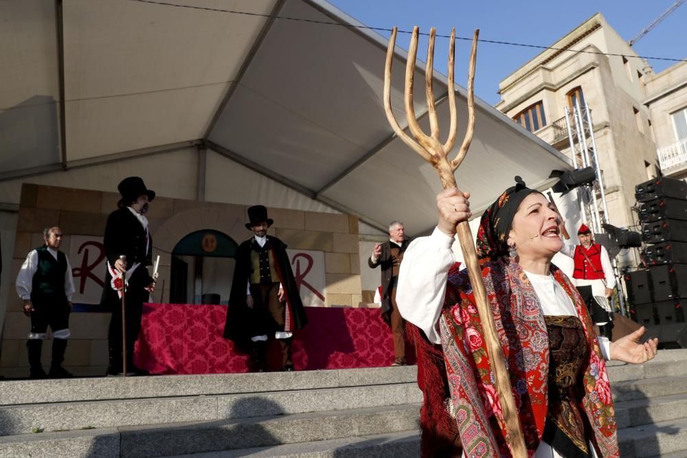 La Reconquista 2019 queda inaugurada con la representación de la destitución del alcalde afrancesado Vázquez Varela en la Praza do Berbés.