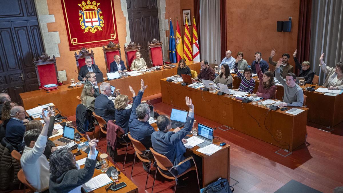 Ple municipal de l'Ajuntament de Manresa on es van debatre i aprovar pressupostos