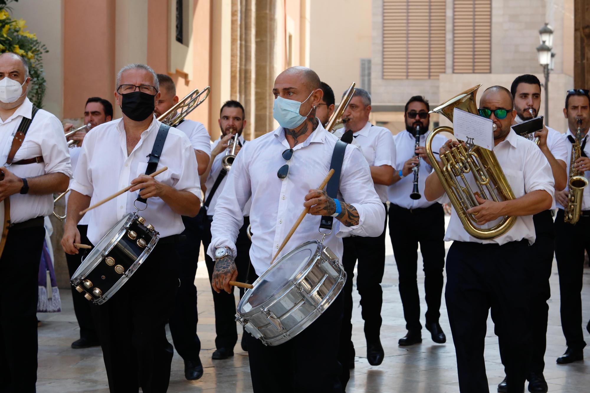 Búscate en el segundo día de Ofrenda por las calles del Mar y Avellanas (entre las 11.00 y 12.00 horas)