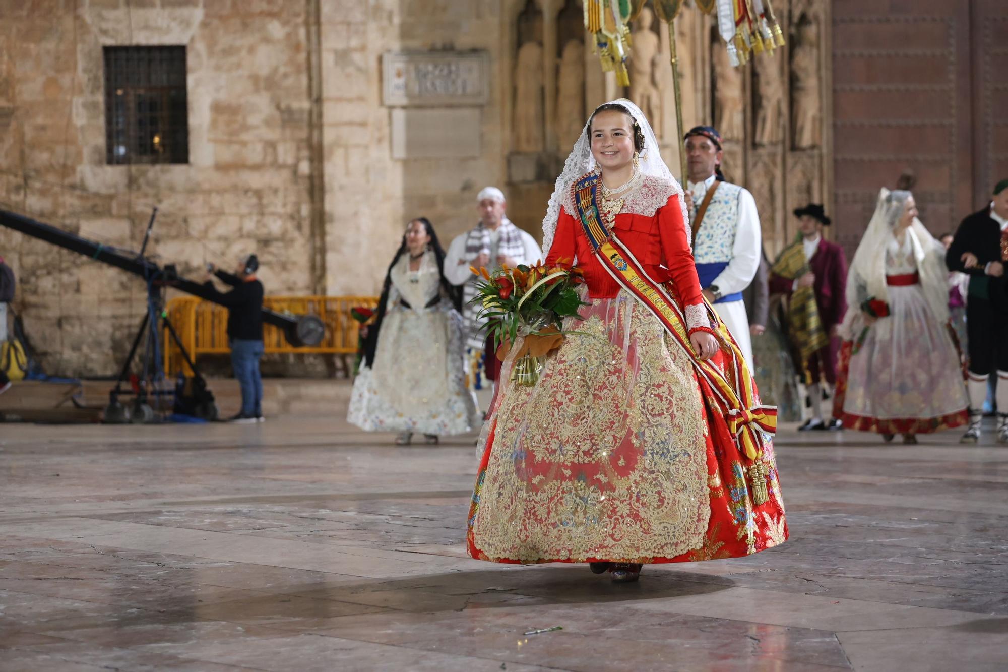 Ofrenda 2023 | Falleras Mayores e Infantiles de comisiones del 17 de Marzo (y II)