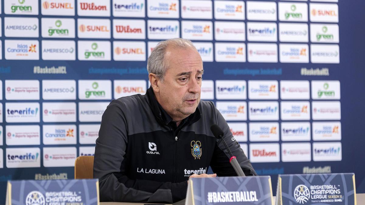 Txus Vidorreta, en la rueda de prensa de este martes.