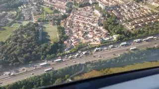 Retencions quilomètriques a l’AP-7 per un accident amb tres vehicles a Sant Gregori