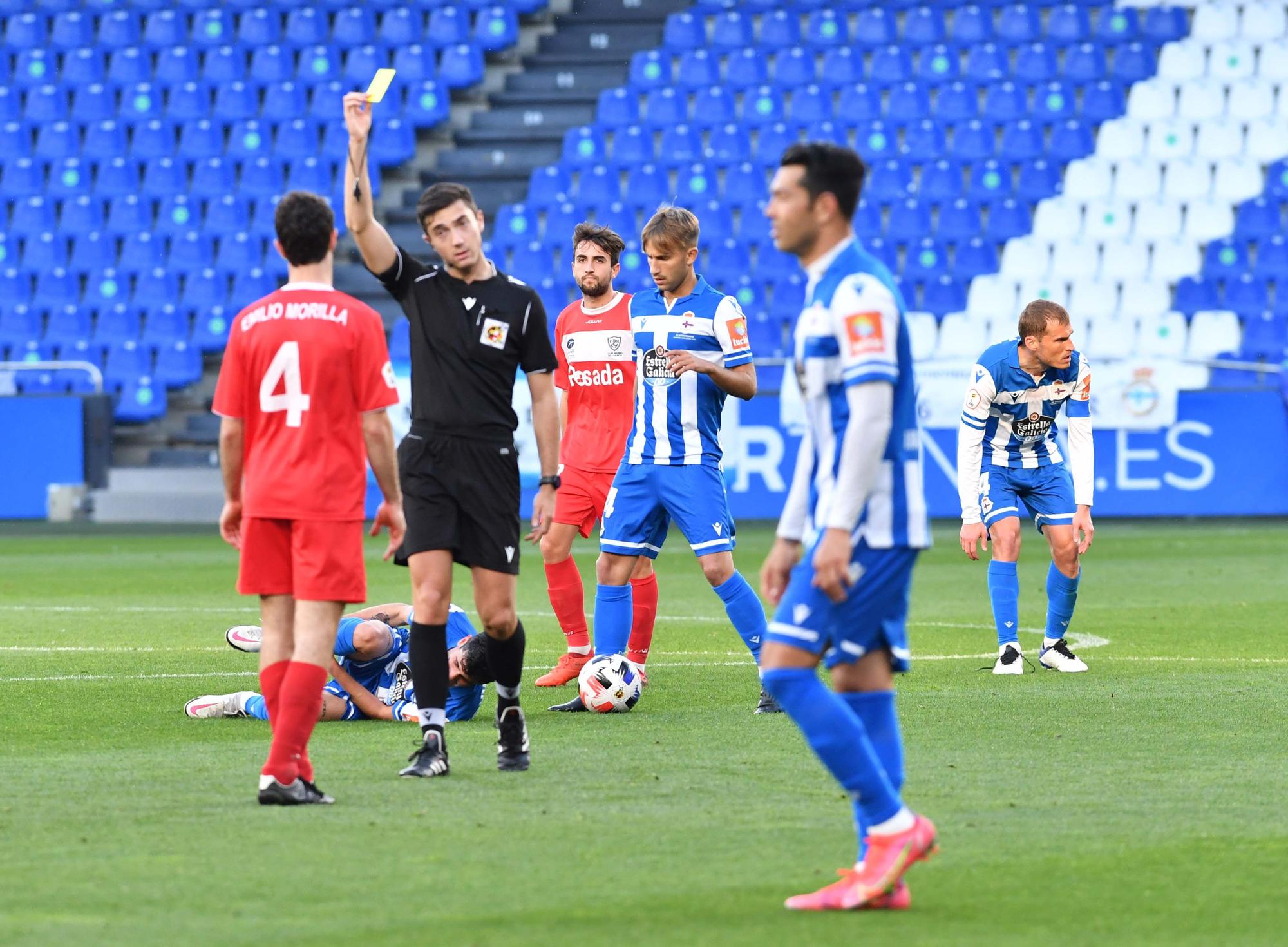 El Dépor se impone al Marino (1-0) en Riazor