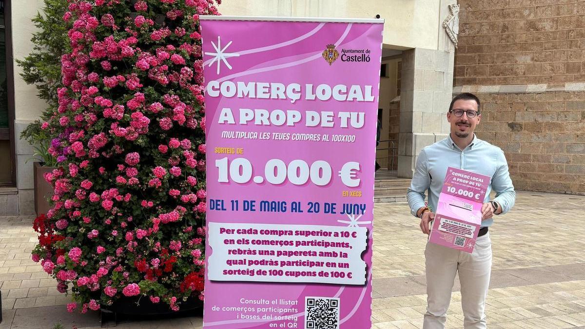 El concejal de Comercio de Castelló, Alberto Vidal, presentó la campaña.