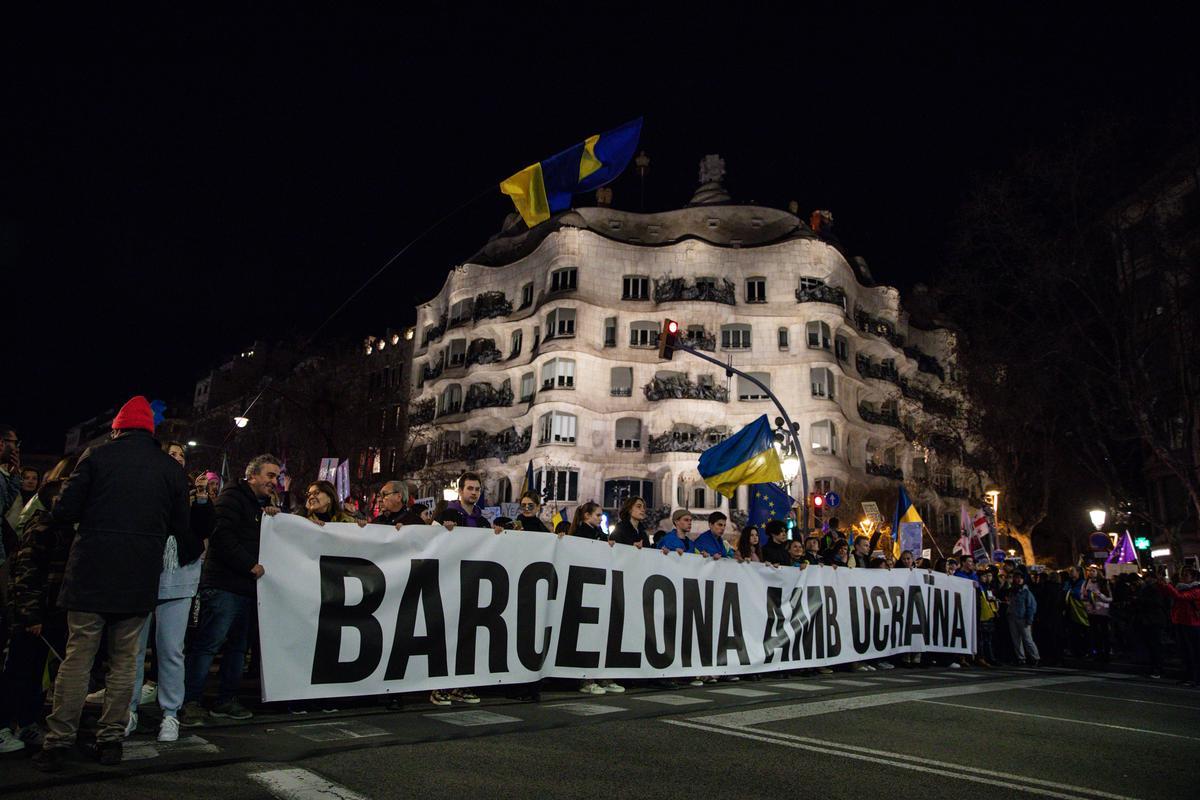 Manifestación en Barcelona del primer aniversario de la guerra de Ucrania