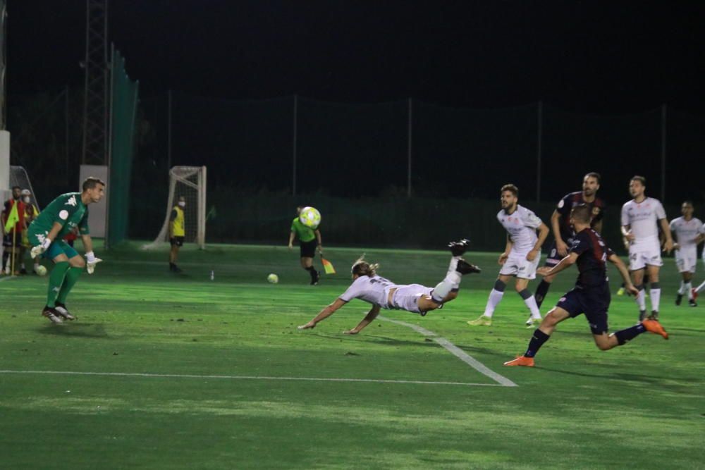 Cultural Leonesa-Yeclano Deportivo