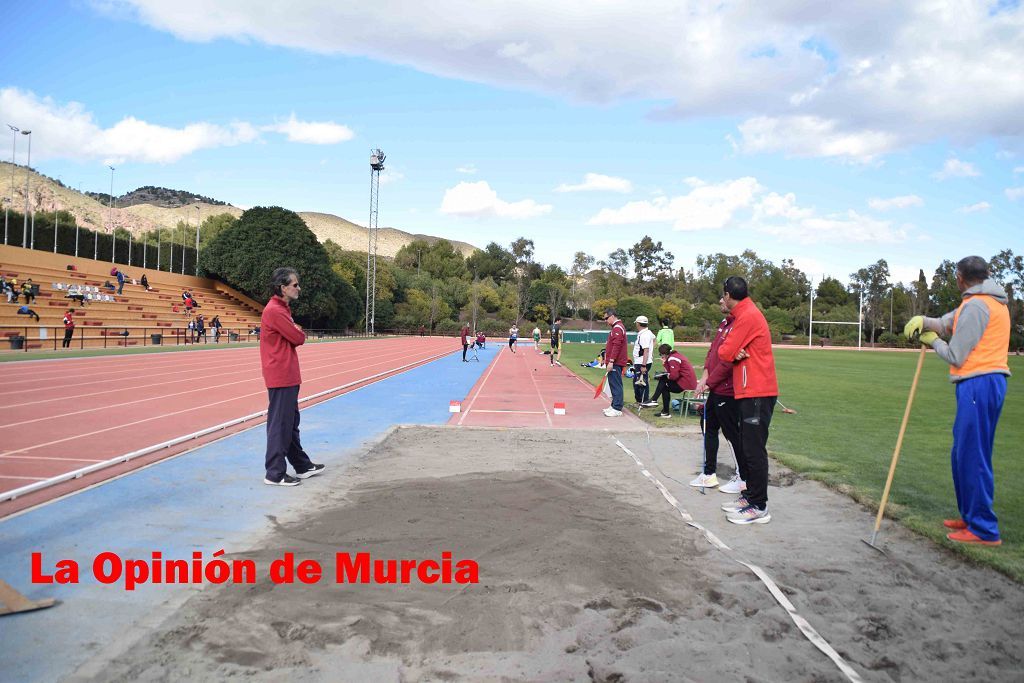 Regional absoluto y sub-23 de atletismo en Lorca