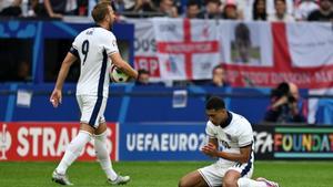 Bellingham, junto a Kane, en un partido de esta Eurocopa.