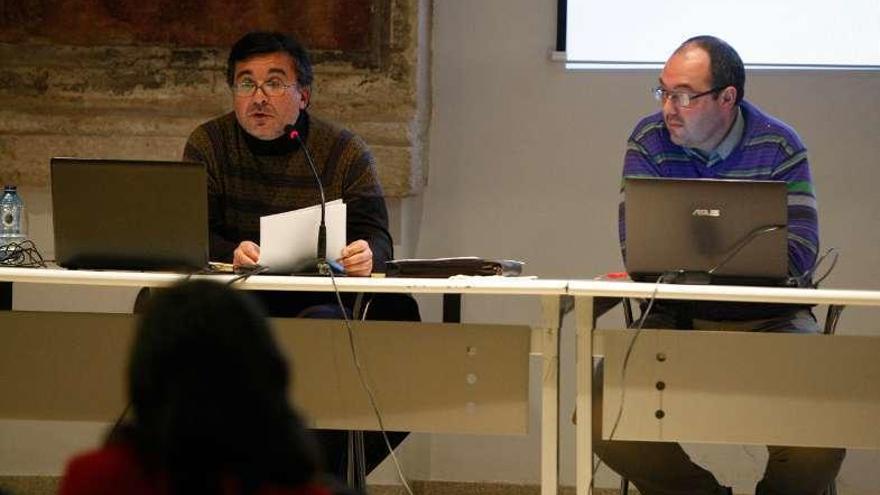 Las jornadas de Furmientu finalizan con una charla sobre el asturleonés