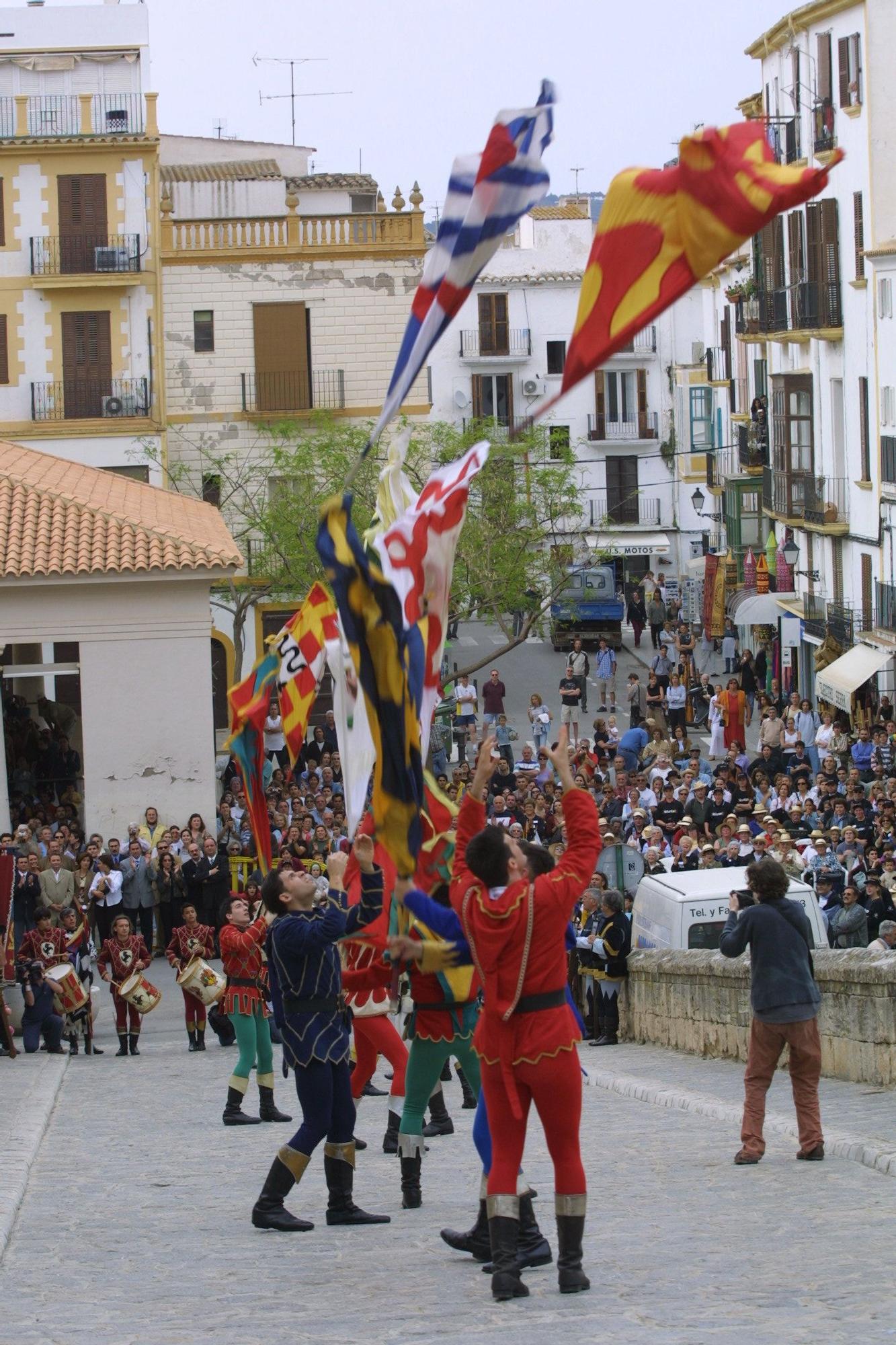 Edición de 2003 de la Feria Medieval de Ibiza.