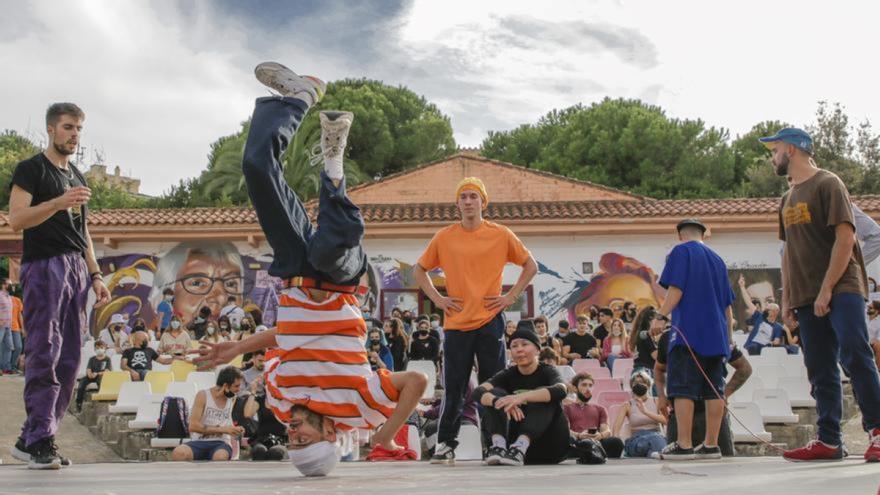 ¿Qué hacer este fin de semana en Extremadura? Cáceres apuesta por la cultura urbana con música, bailes, batallas de gallos, parkour y más
