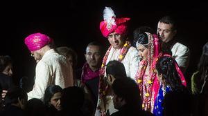 Shristi Mittal, neboda del propietari d’Arcelor Mittal, i Gulraj Behl, alt executiu d’un banc, s’han casat amb tots els luxes al Palau Nacional davant de 500 convidats.