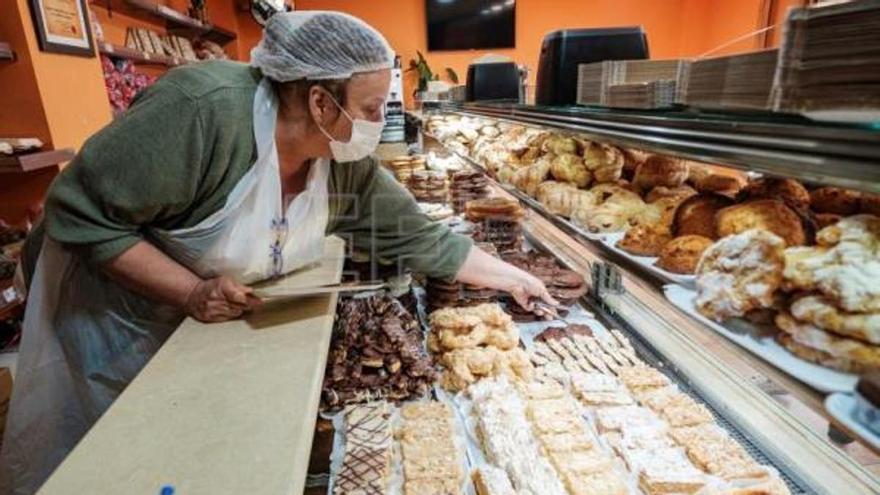 Más de 70 años de vida y un camino de superación y &quot;honestidad&quot;: la historia de la dulcería Nublo, en Tejeda