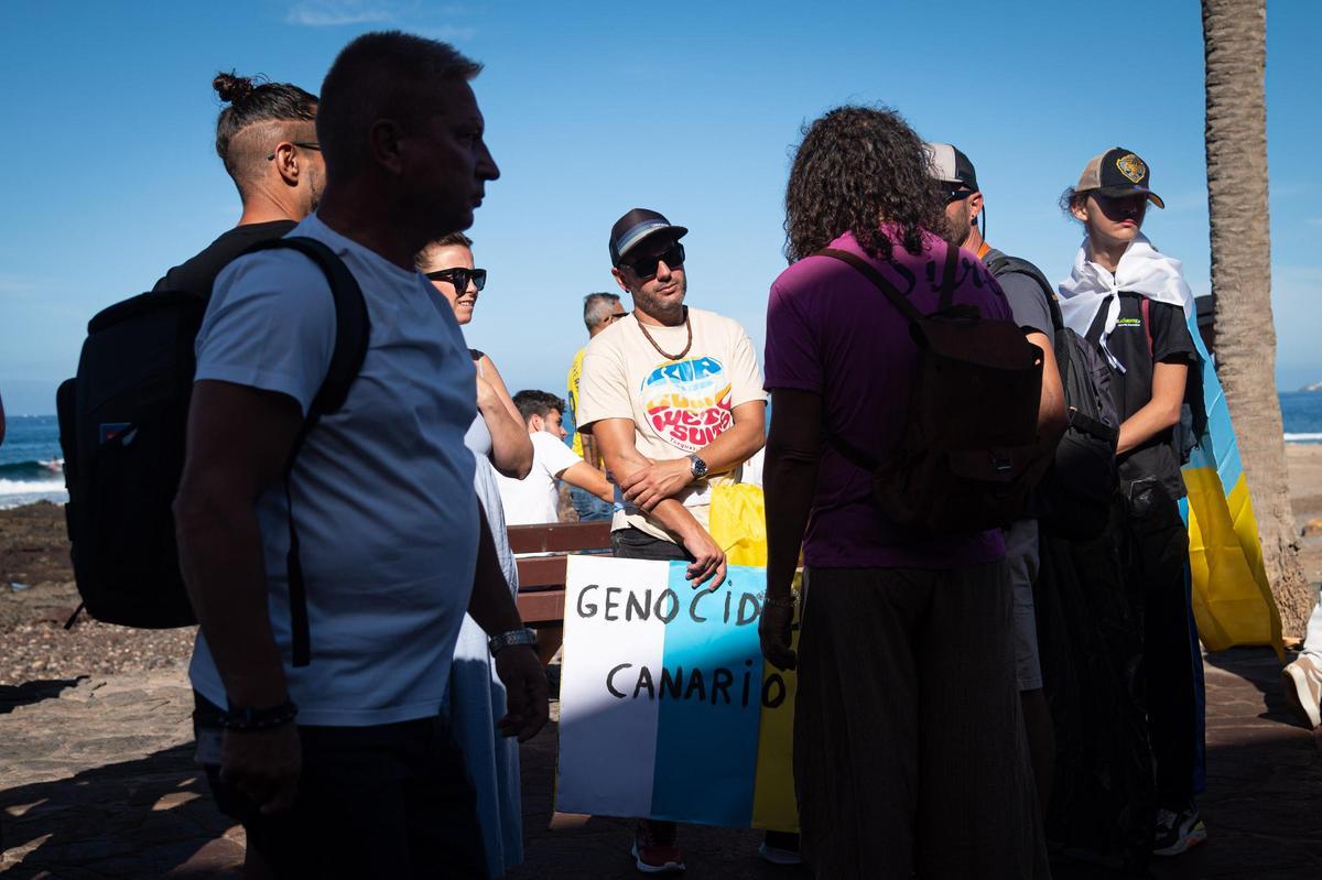 Todas las imágenes de la manifestación del 20-O en Tenerife
