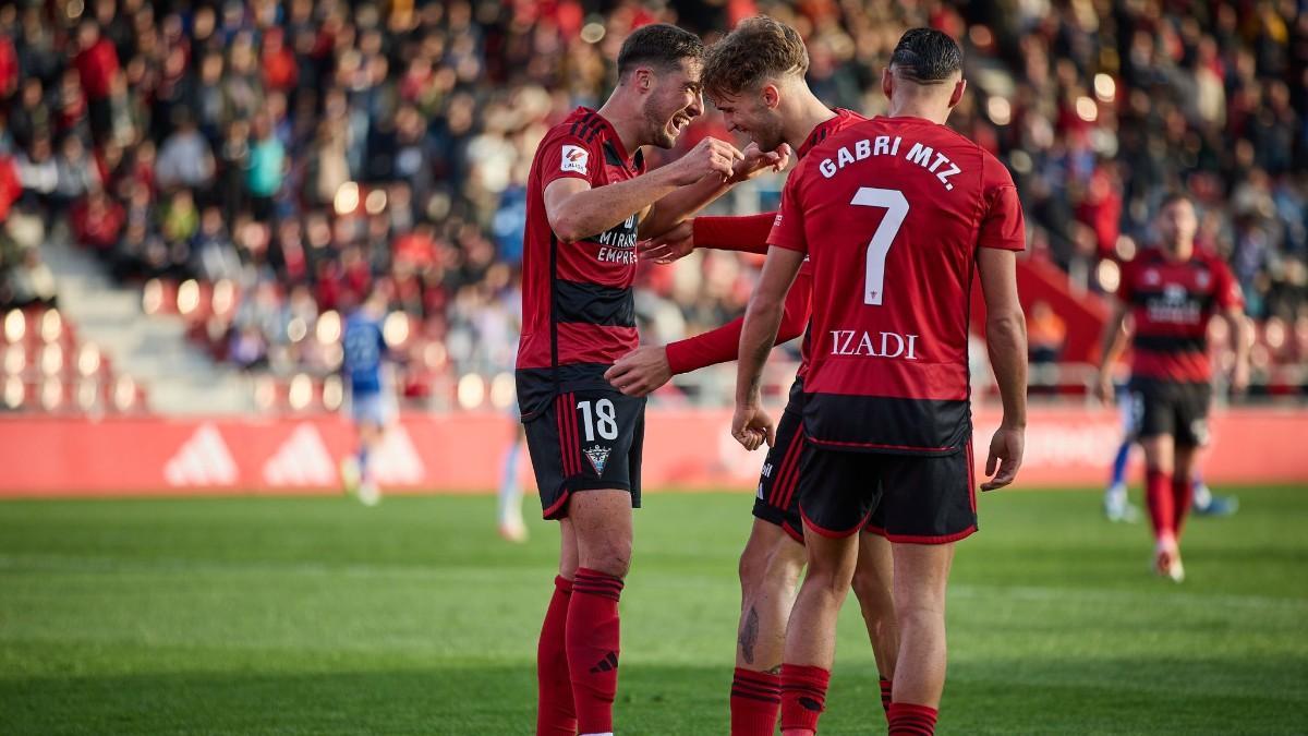 Resumen Goles Y Highlights Del Mirandés 2 1 Oviedo De La Jornada 17 De Laliga Hypermotion 